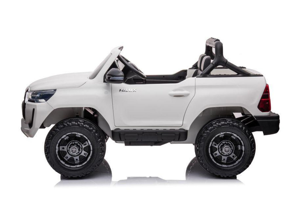 Toyota Hilux 12V Electric Ride On Jeep White