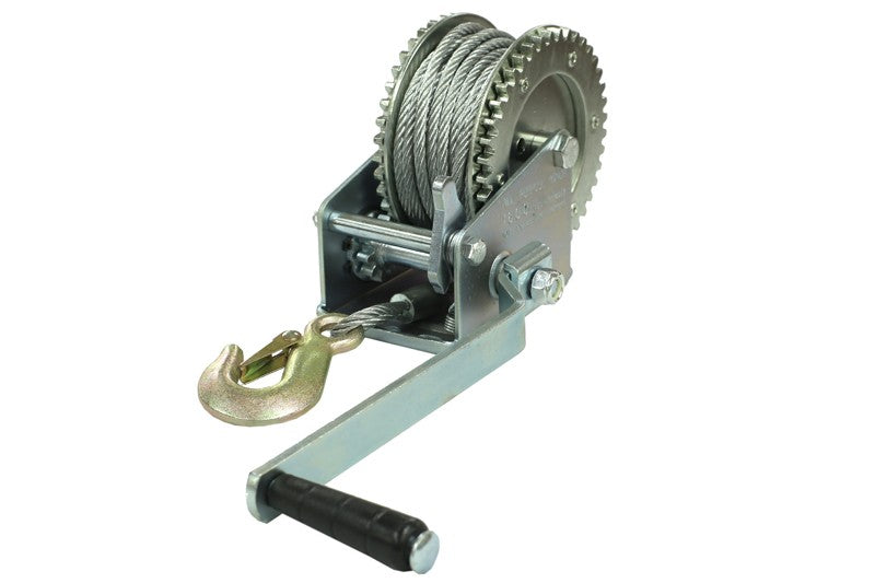 Manual winch: 725 kg / 1600 lbs