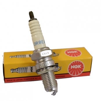 NGK | Spark Plug | DR8EA | 7162
